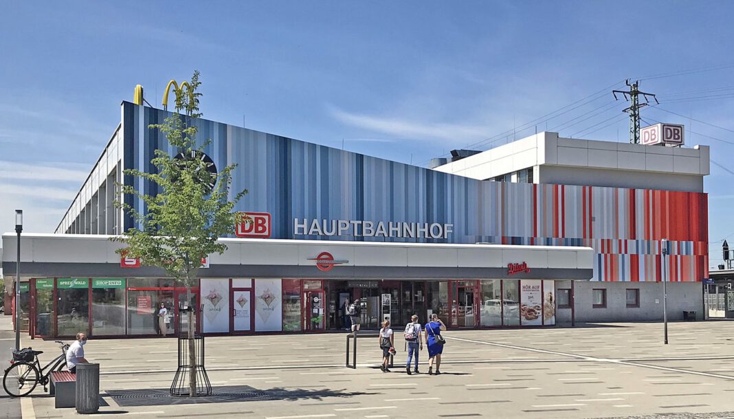 Aufzug am Nordausgang des Cottbuser Bahnhofstunnels seit 1. Dezember außer Betrieb