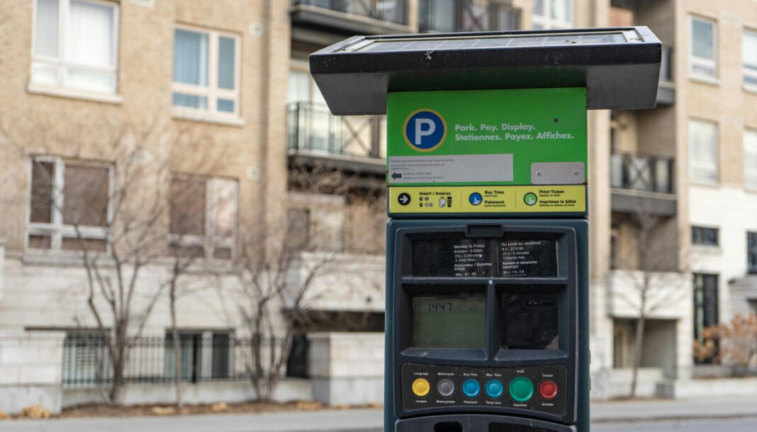Cottbus installiert sieben bargeldlose Parkscheinautomaten an drei Standorten Cottbus installiert sieben bargeldlose Parkscheinautomaten an drei Standorten