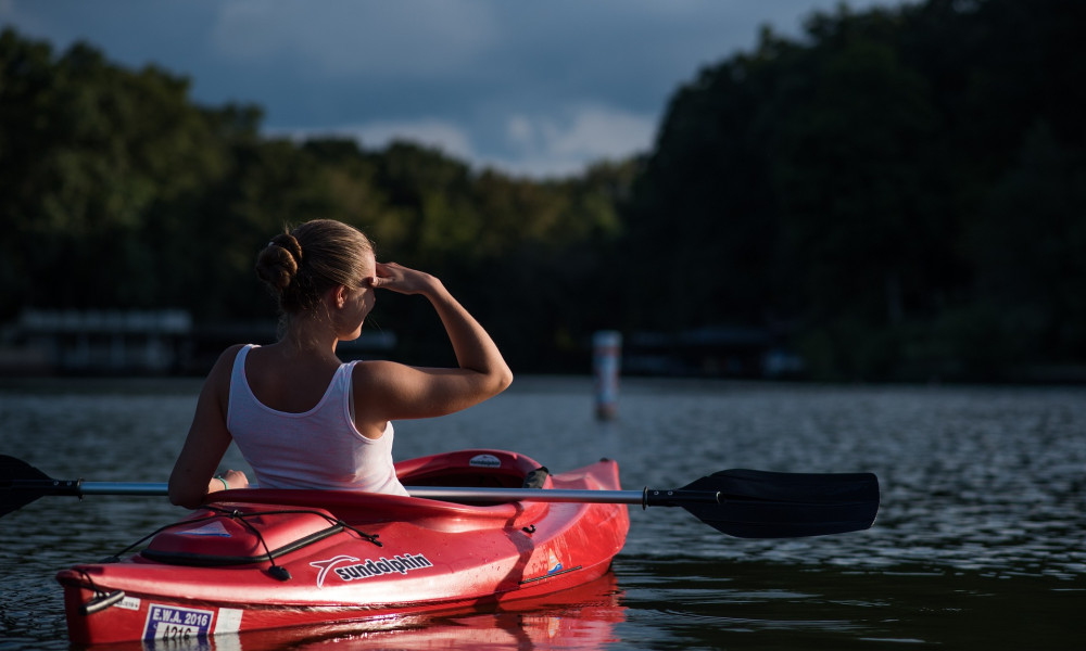 Wassersport in Brandenburg: Tipps für Anfänger und Fortgeschrittene