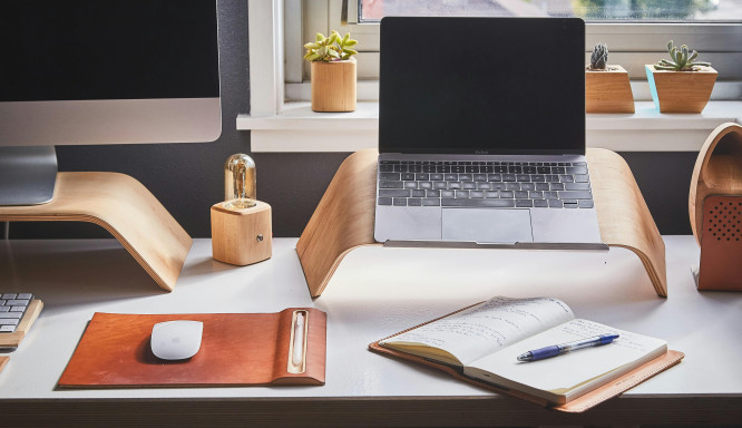 Wer bestimmt, wann gearbeitet wird? Arbeitszeitmodelle zwischen Kontrolle und Vertrauen